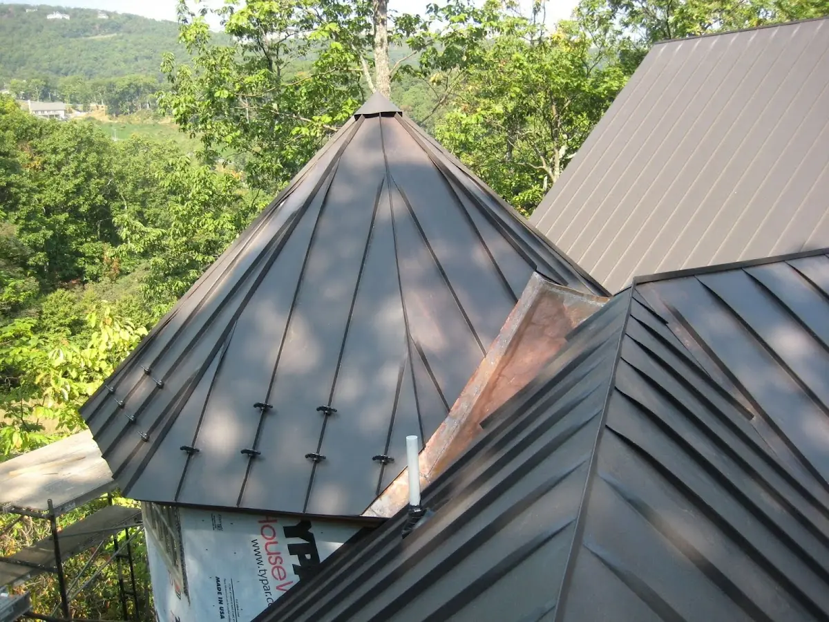 Professional Roof Tarp Installation by Craftsman Roofing in Henningsville